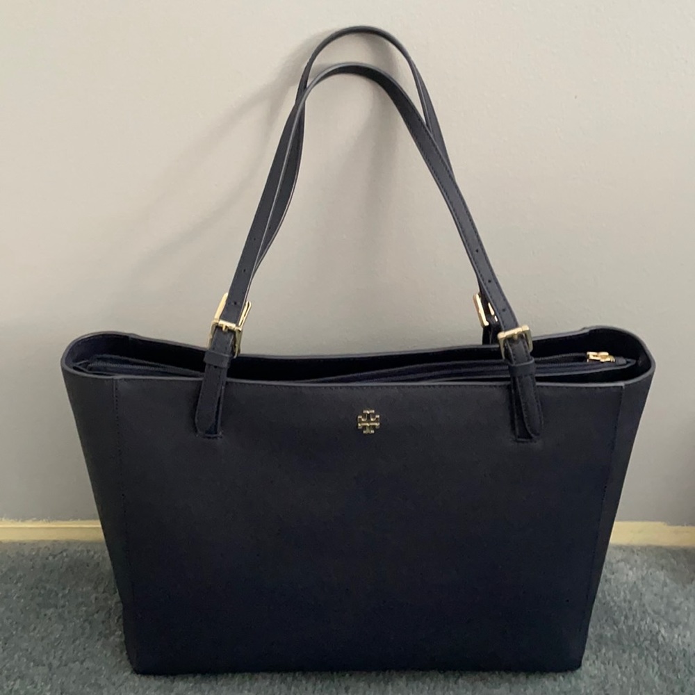 Tory Burch York buckle tote NAVY- excellent condition!